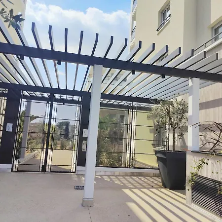 Cosy - 8 Min From Cannes - Parking - Terrace Apartment