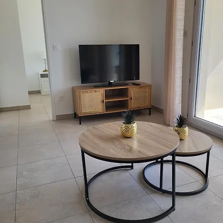 Cosy - 8 Min From Cannes - Parking - Terrace